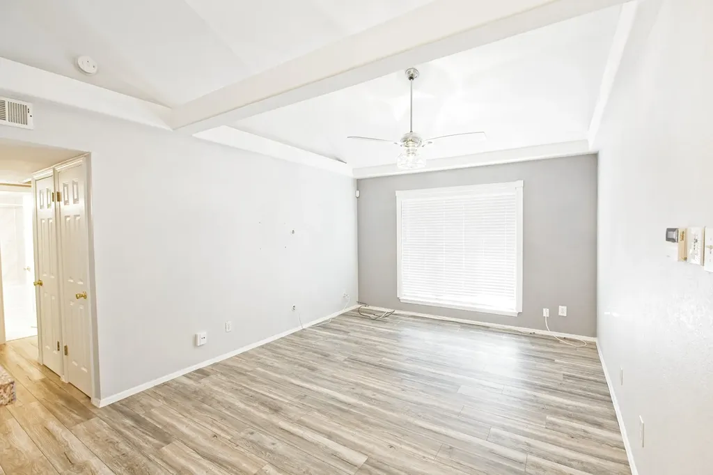 10590 High Hollows Drive Dallas TX 75230