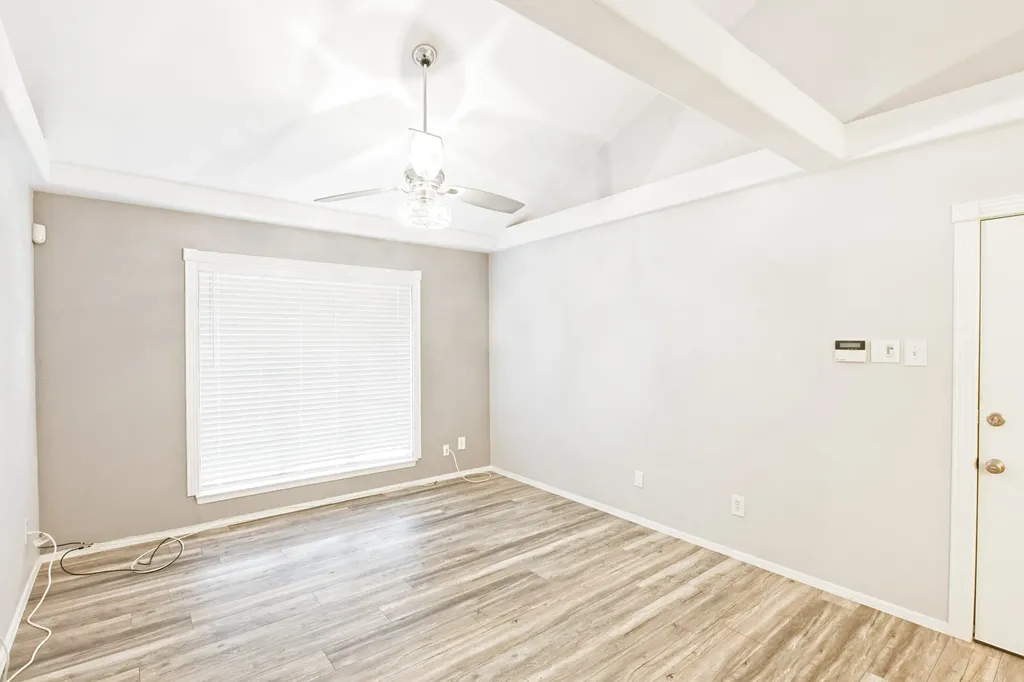 10590 High Hollows Drive Dallas TX 75230