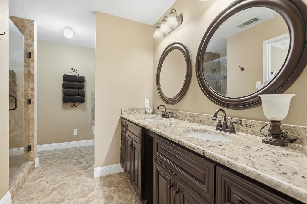 1554 Waterford Drive Lewisville TX 75077