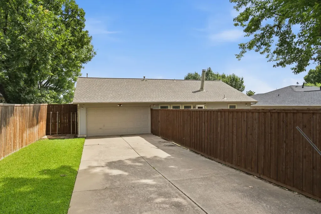 1554 Waterford Drive Lewisville TX 75077