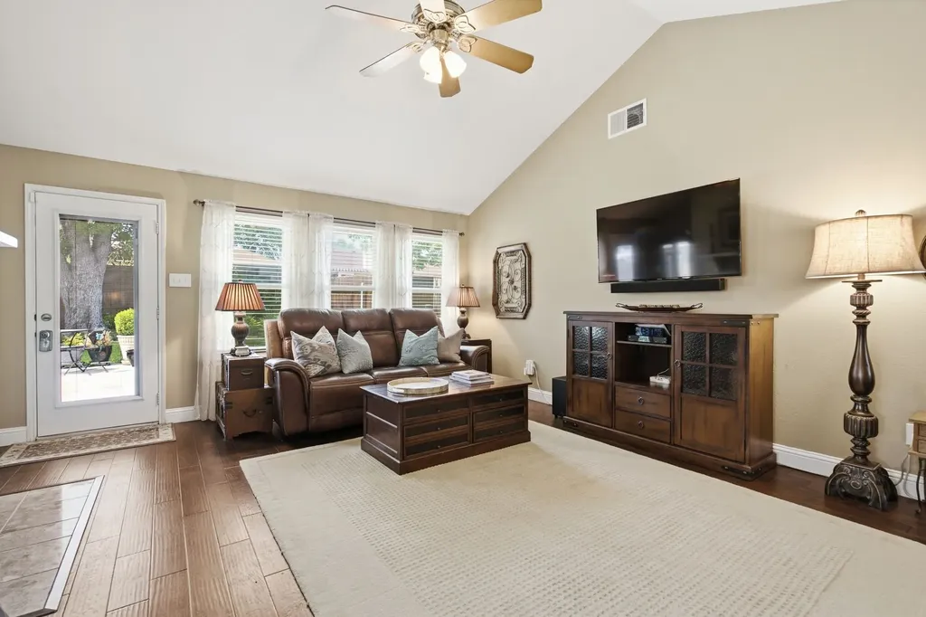 1554 Waterford Drive Lewisville TX 75077