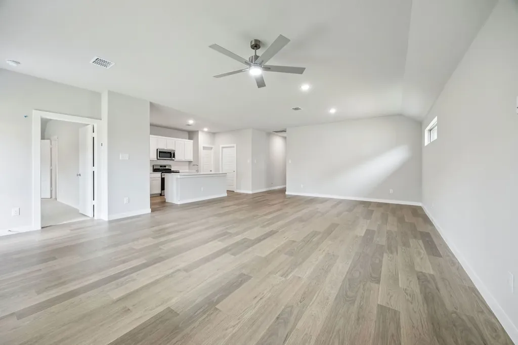 1521 Mahogany Avenue Alvarado TX 76009