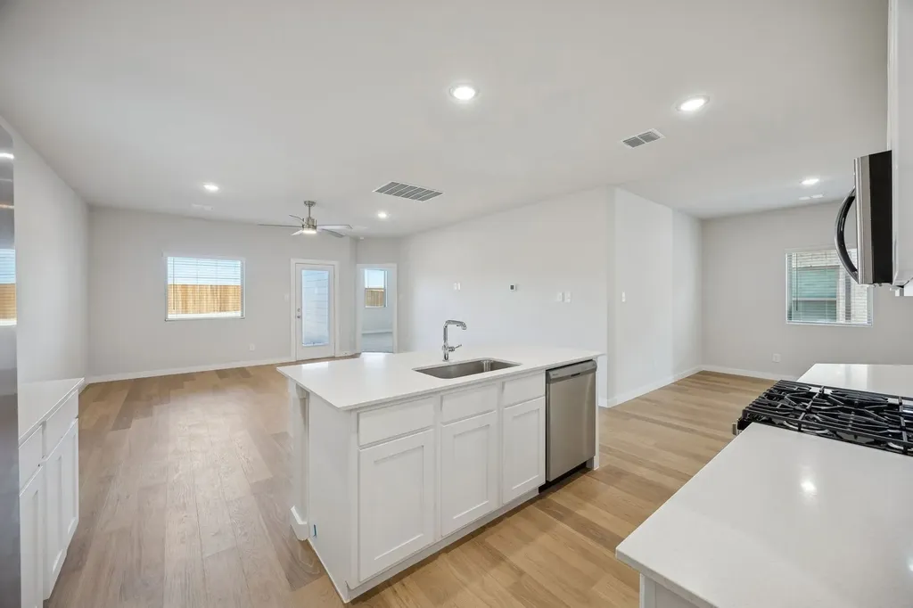 2816 Auburn Court Princeton TX 75407