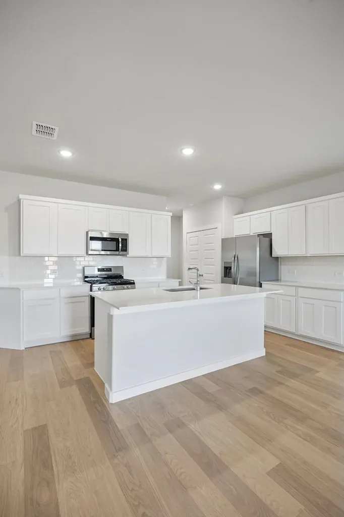 2816 Auburn Court Princeton TX 75407