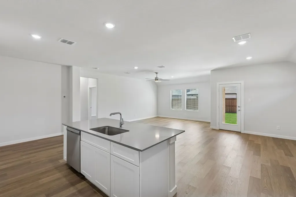 1520 Mahogany Avenue Alvarado TX 76009