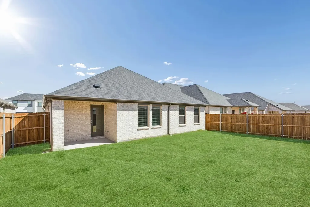 1520 Mahogany Avenue Alvarado TX 76009
