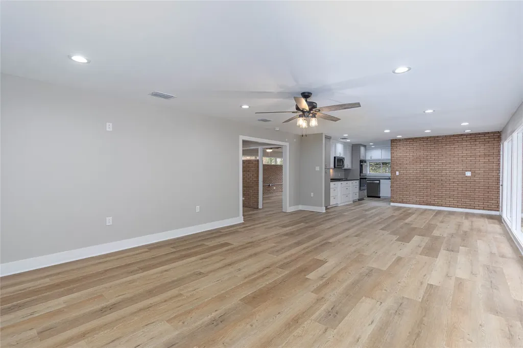1709 Edgewood Drive Tyler TX 75701