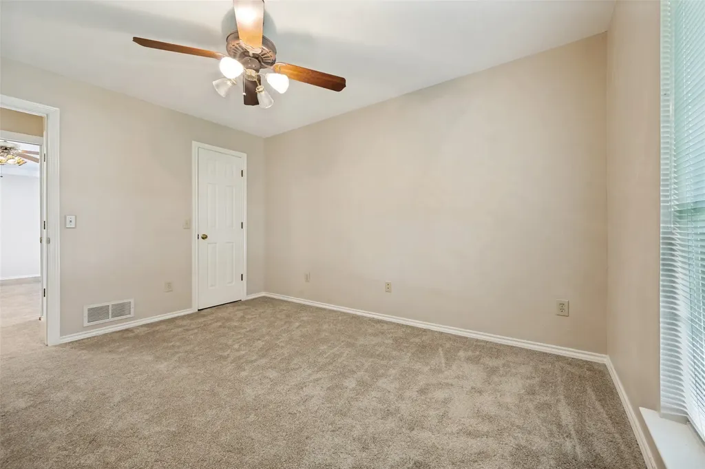 2505 Copper Creek Lane Carrollton TX 75006
