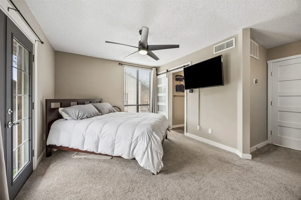7522 Holly Hill Drive Dallas TX 75231