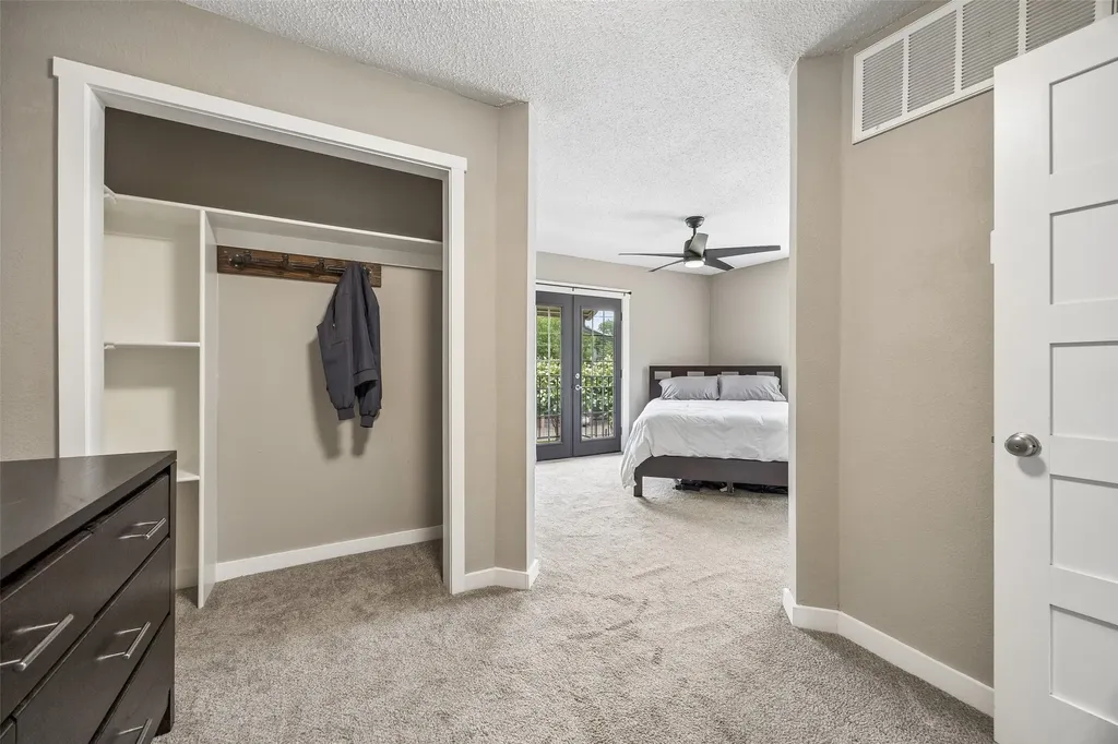 7522 Holly Hill Drive Dallas TX 75231