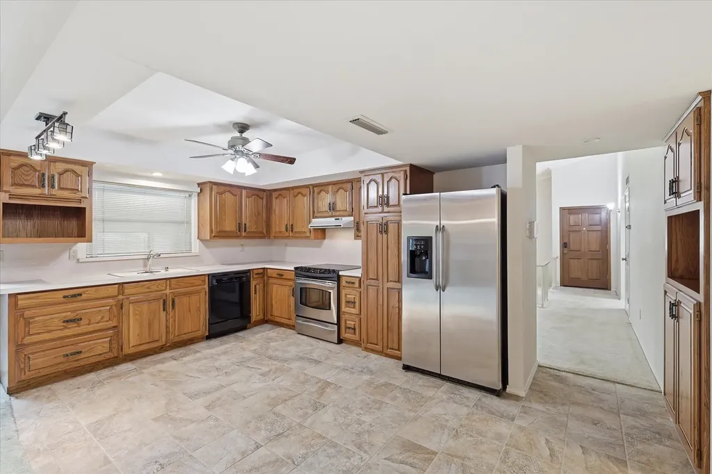 1336 Carnation Drive Lewisville TX 75067