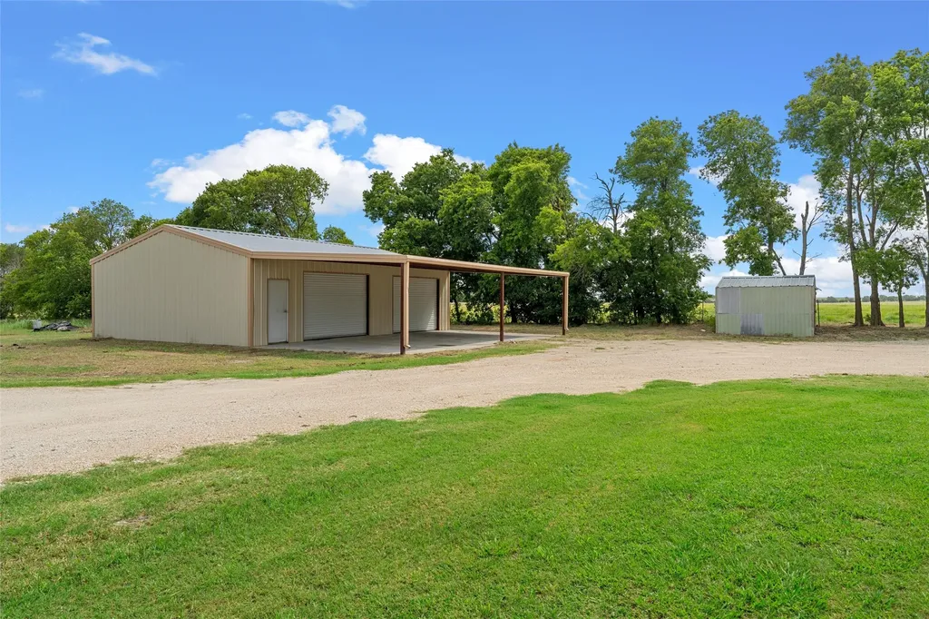 4381 County Line Parkway Mart TX 76664
