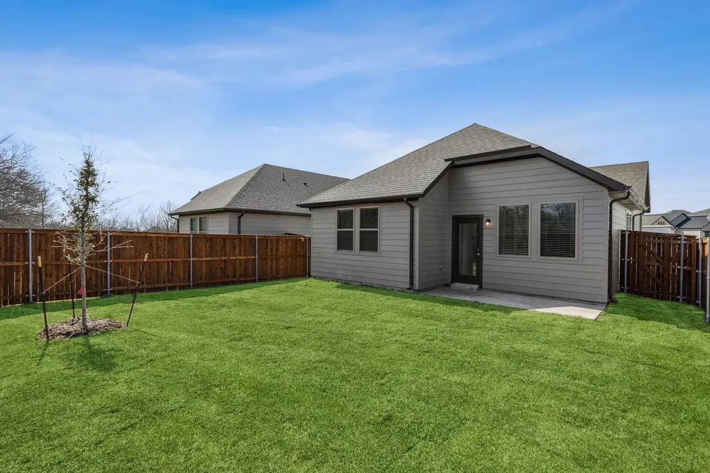 2714 Baynes Place Princeton TX 75407