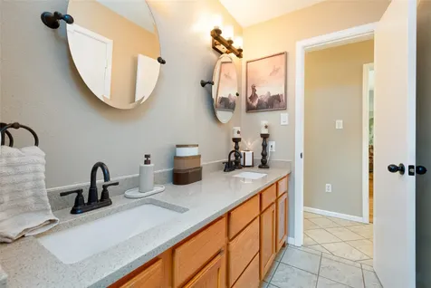 10711 Fm 1226 S Hawley TX 79525