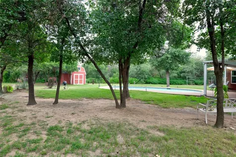 10711 Fm 1226 S Hawley TX 79525