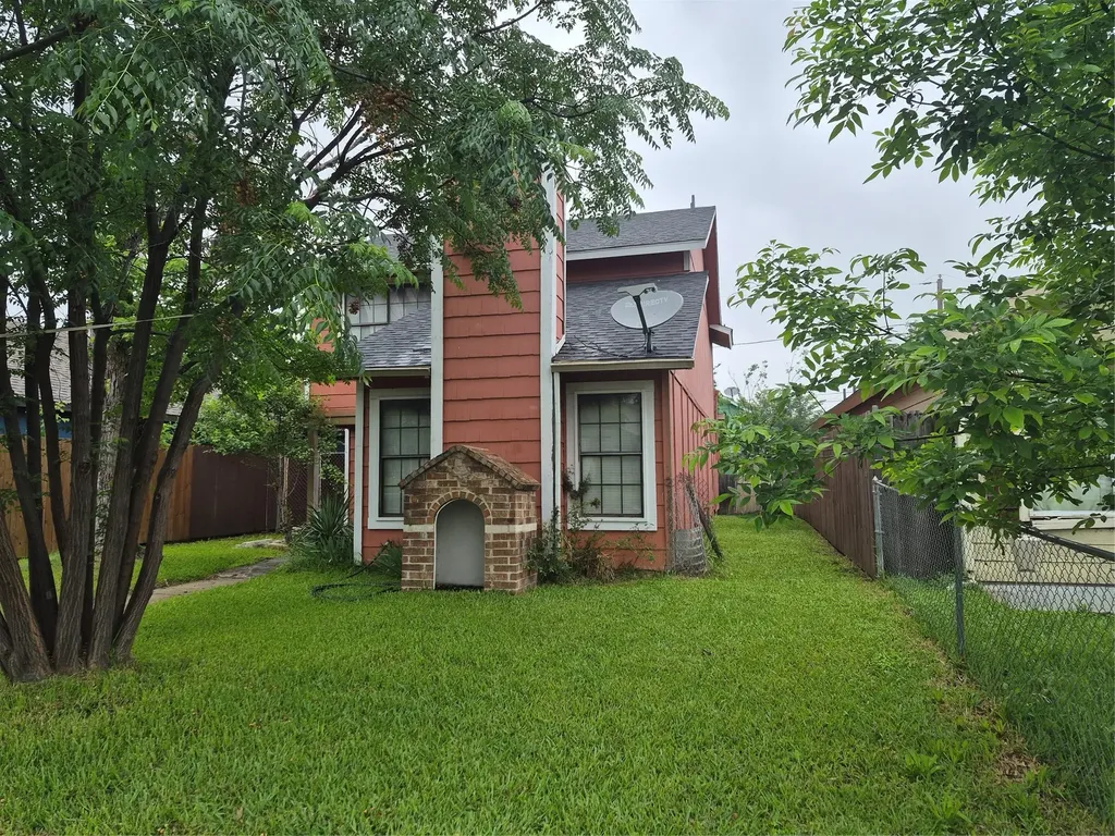 10375 Brockton Drive Dallas TX 75217