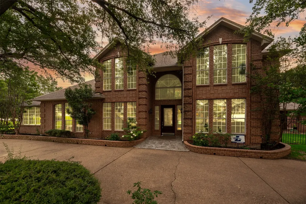 2312 Stonegate Circle Denton TX 76205