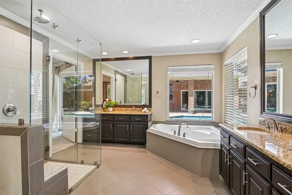 2312 Stonegate Circle Denton TX 76205