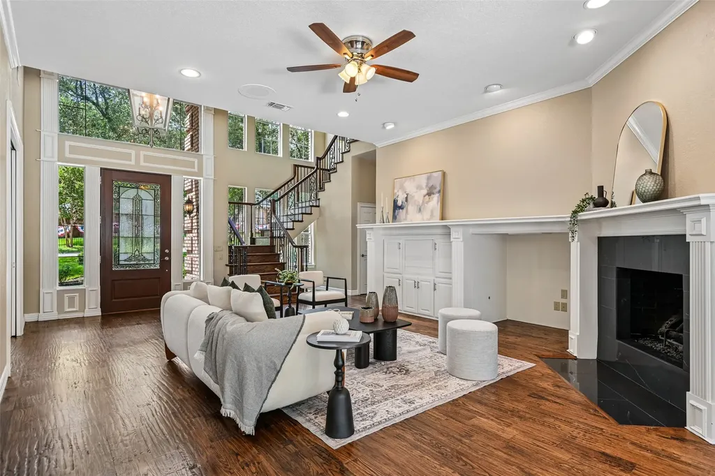 2312 Stonegate Circle Denton TX 76205