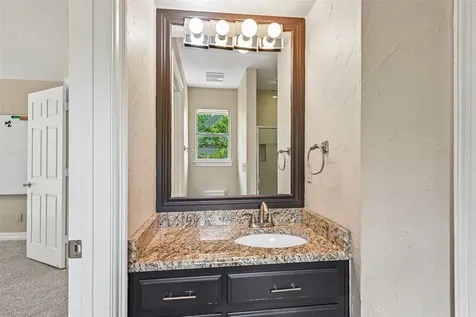 2312 Stonegate Circle Denton TX 76205