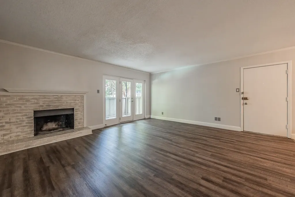 7706 Meadow Road Dallas TX 75230