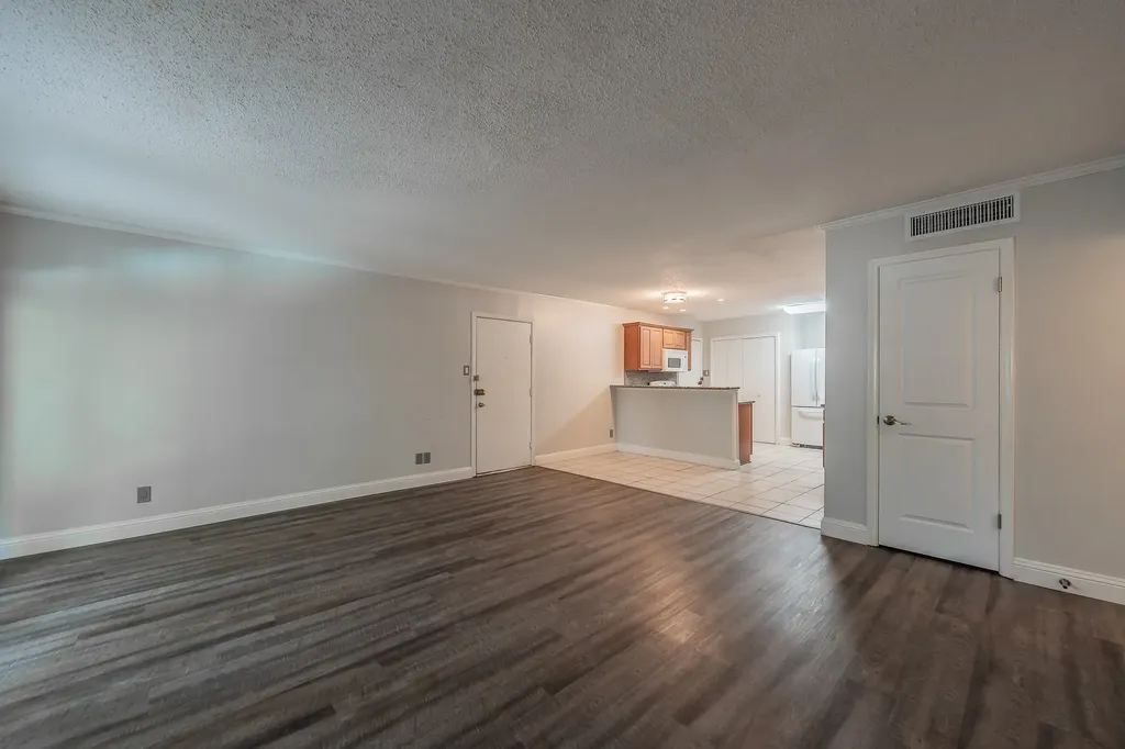 7706 Meadow Road Dallas TX 75230