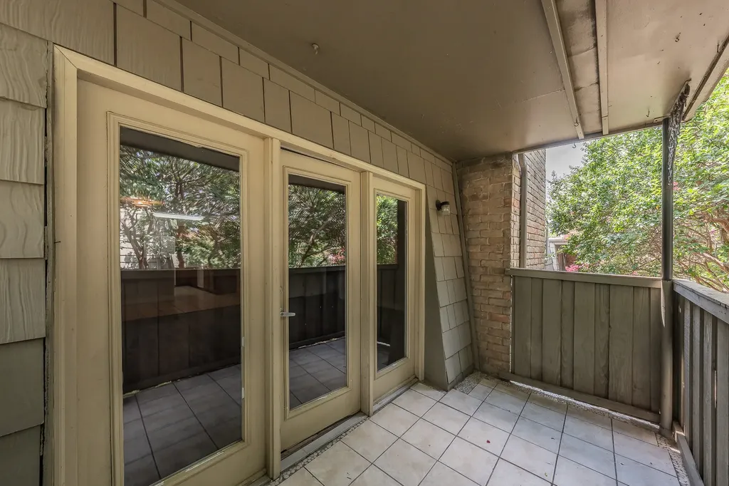 7706 Meadow Road Dallas TX 75230