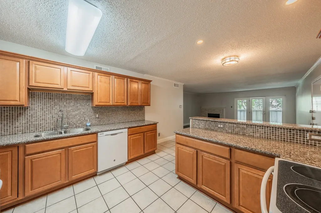 7706 Meadow Road Dallas TX 75230
