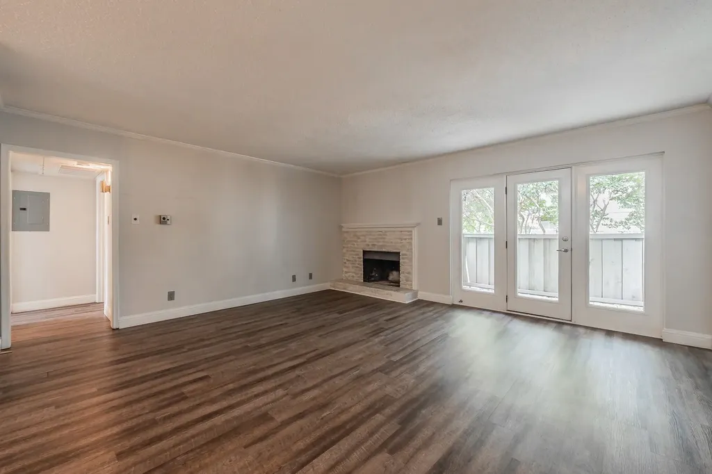7706 Meadow Road Dallas TX 75230