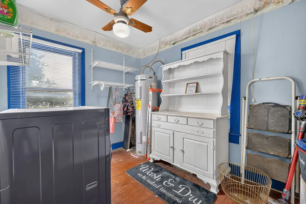 110 W Brown Street Lipan TX 76462