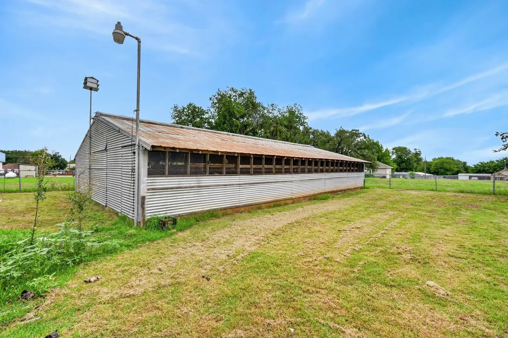 110 W Brown Street Lipan TX 76462