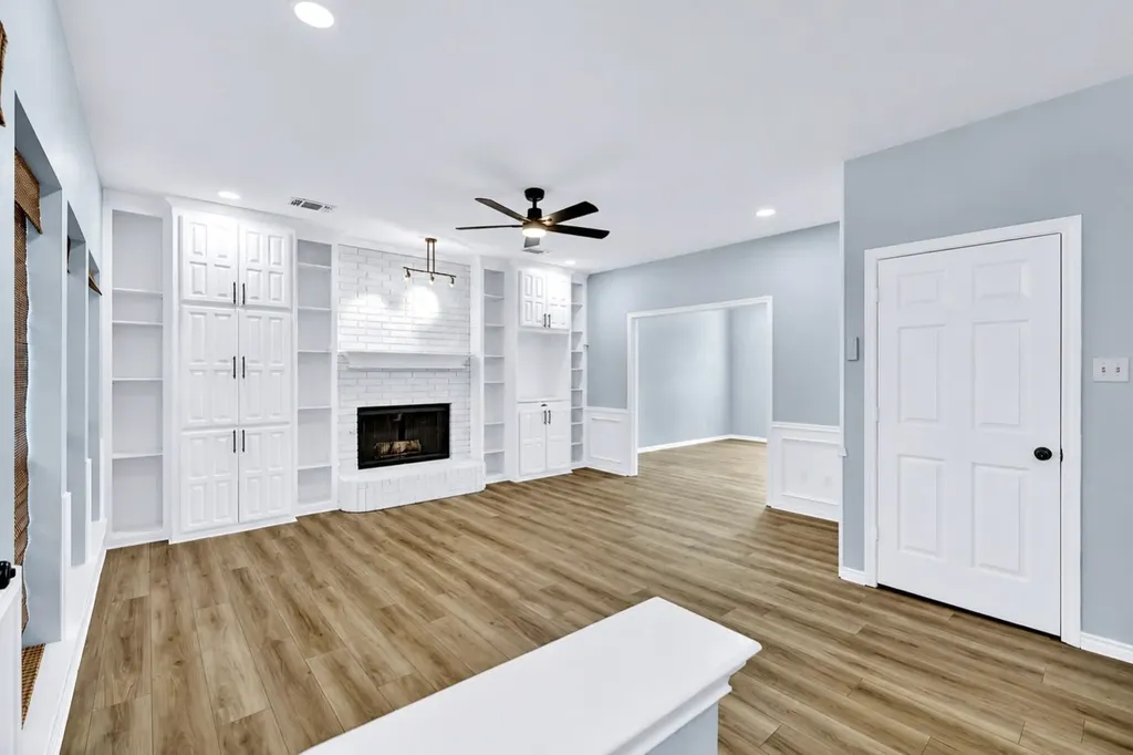 2505 Classic Court W Bedford TX 76021