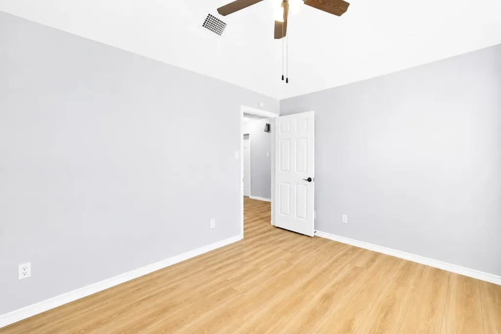 2505 Classic Court W Bedford TX 76021