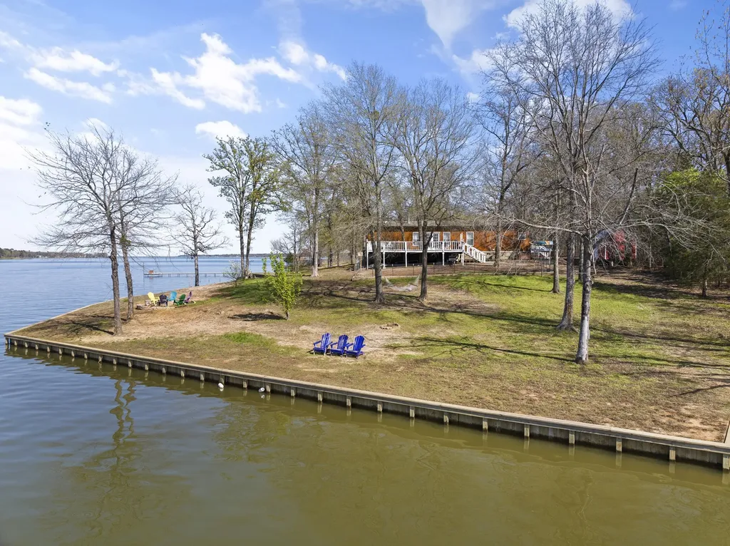 772 County Road 2417 Leesburg TX 75451