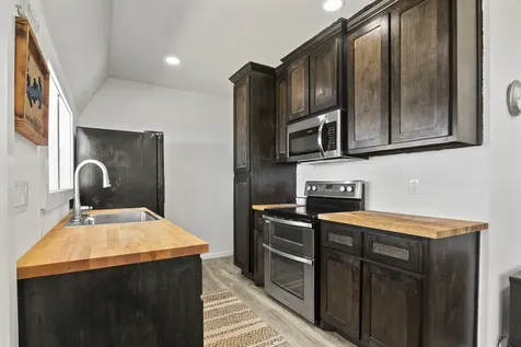 772 County Road 2417 Leesburg TX 75451