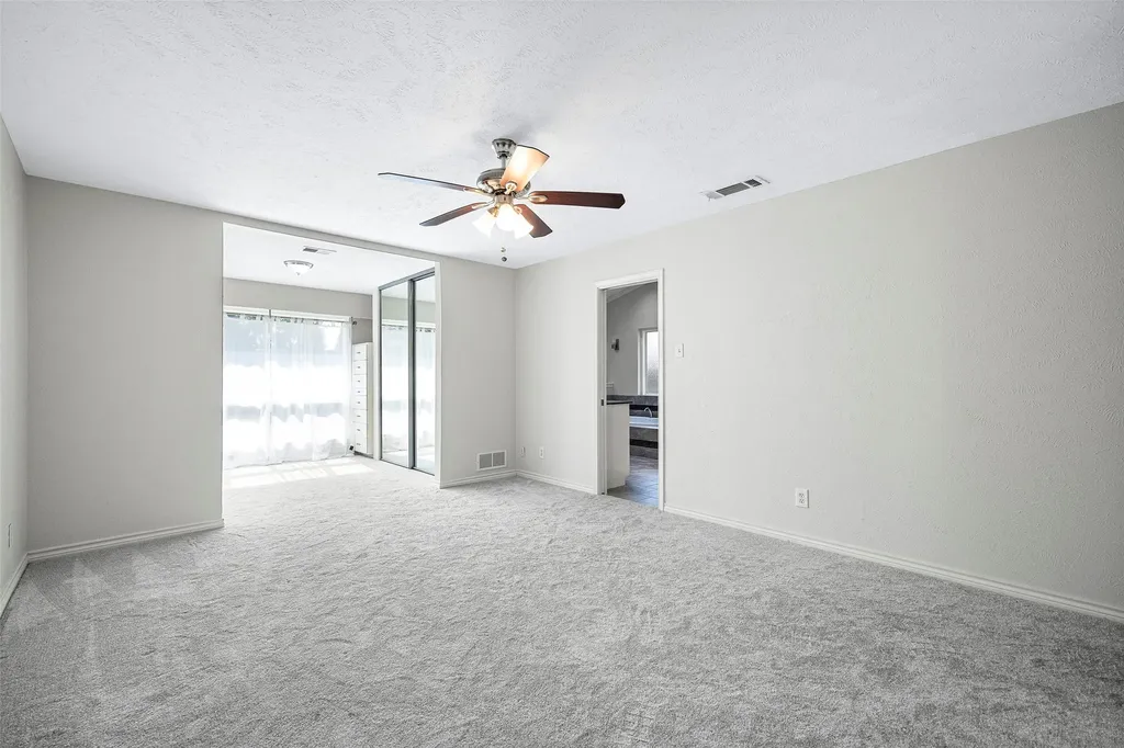 7251 Crooked Oak Drive Dallas TX 75248