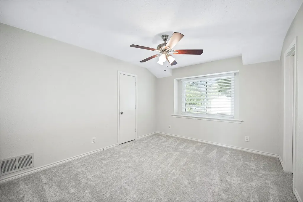 7251 Crooked Oak Drive Dallas TX 75248