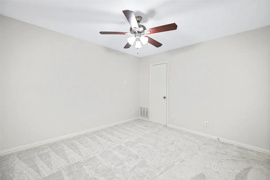 7251 Crooked Oak Drive Dallas TX 75248