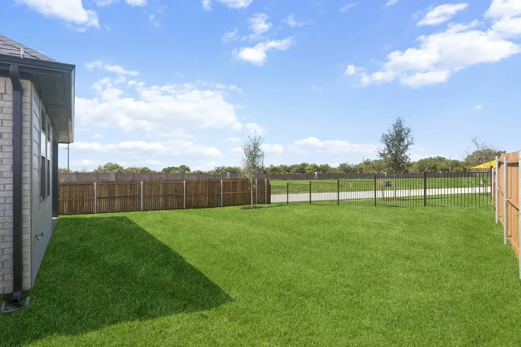 2818 Auburn Court Princeton TX 75407