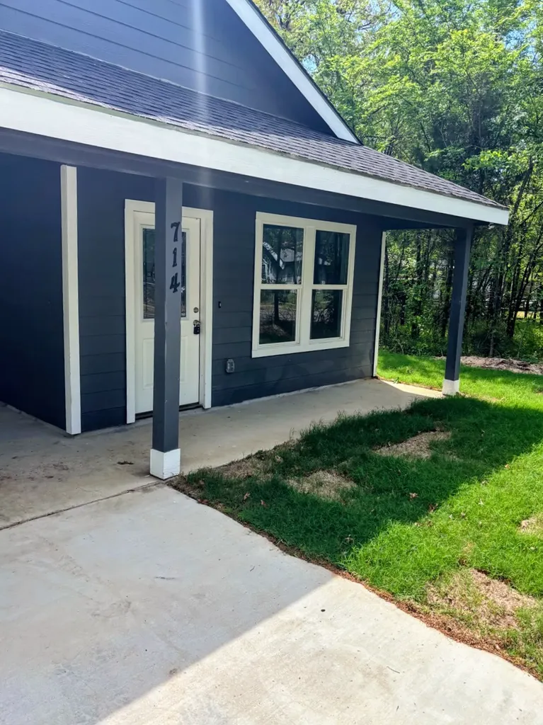 714 Cedarcrest Drive Tool TX 75143