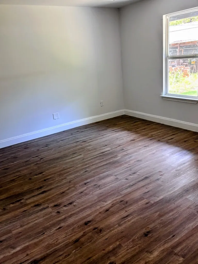714 Cedarcrest Drive Tool TX 75143