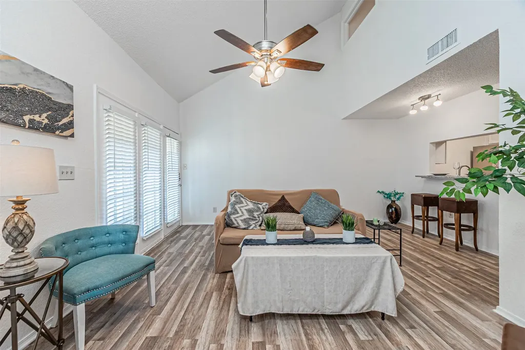 5590 Spring Valley Road Dallas TX 75254