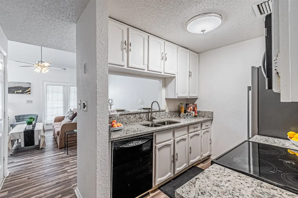 5590 Spring Valley Road Dallas TX 75254
