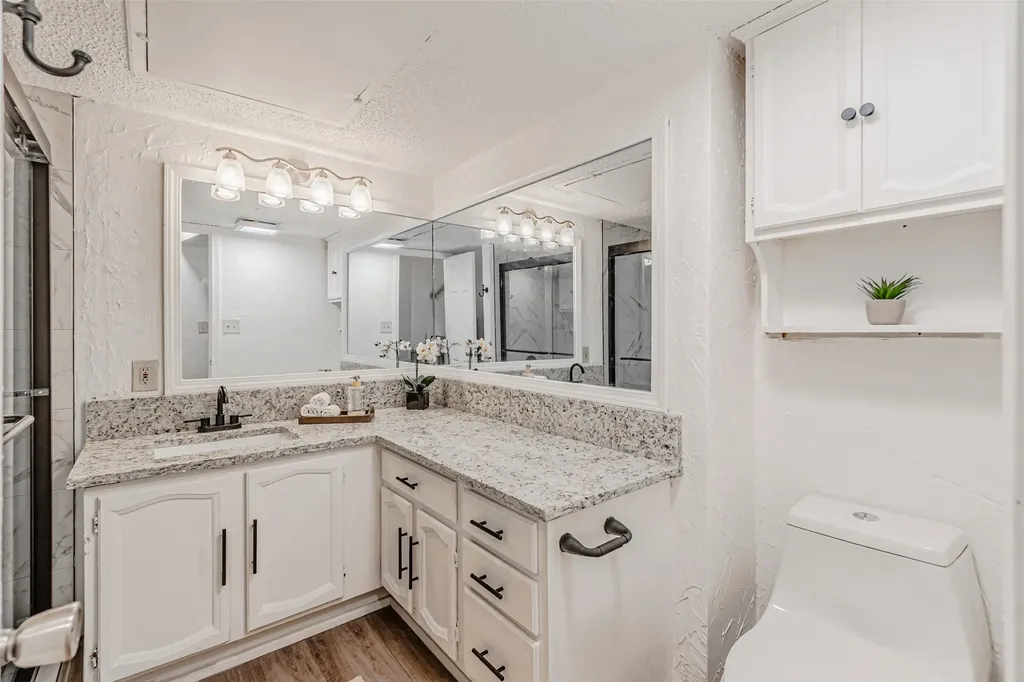 5590 Spring Valley Road Dallas TX 75254