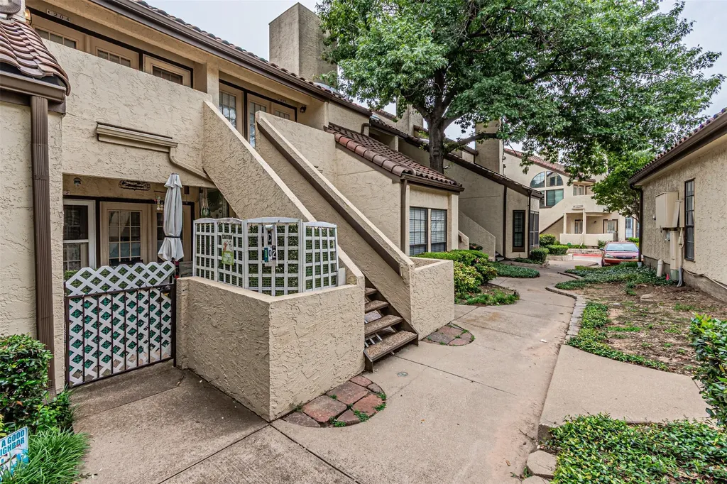 5590 Spring Valley Road Dallas TX 75254