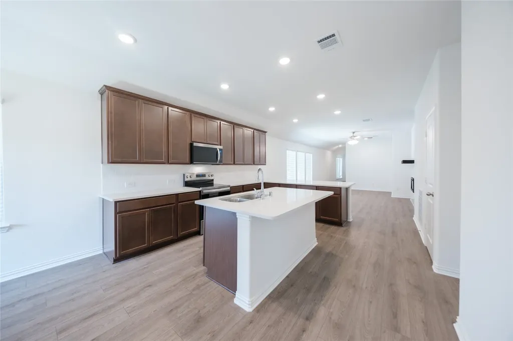 2510 Hawkins Street Anna TX 75409