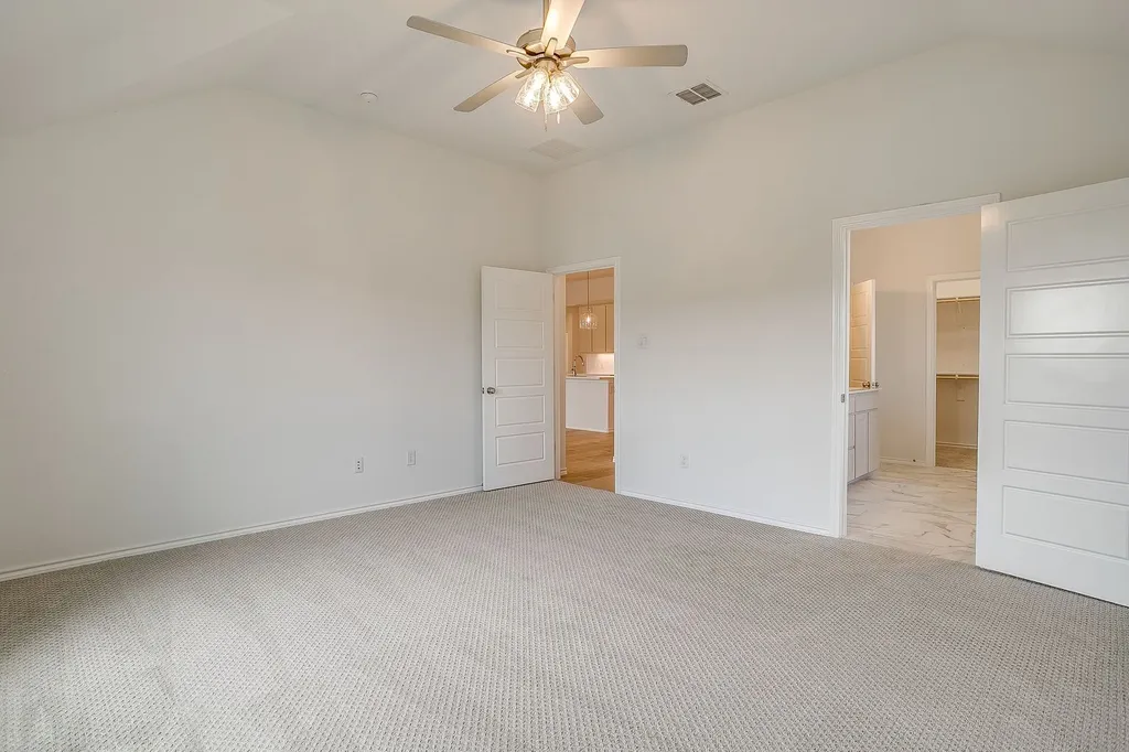 6913 Trail Rock Drive Benbrook TX 76126