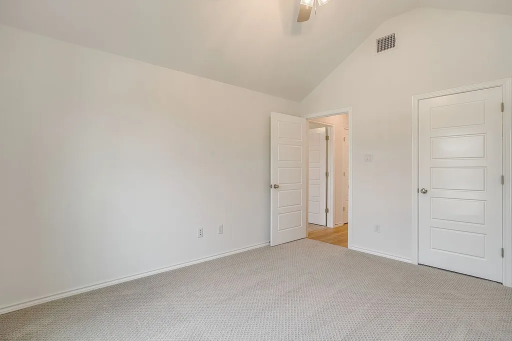 6913 Trail Rock Drive Benbrook TX 76126