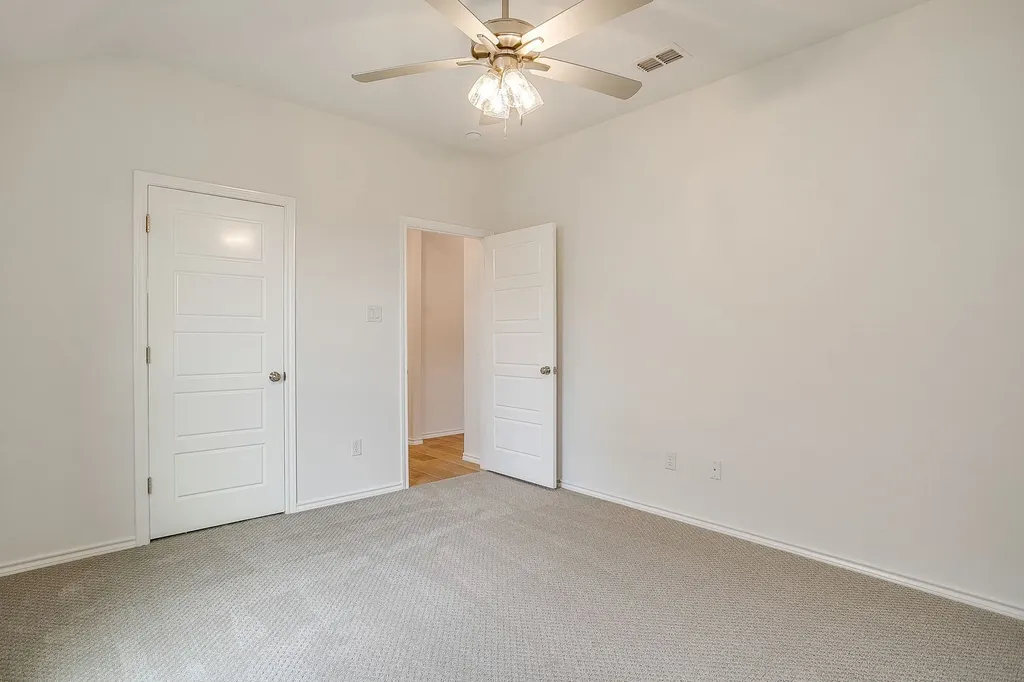6913 Trail Rock Drive Benbrook TX 76126
