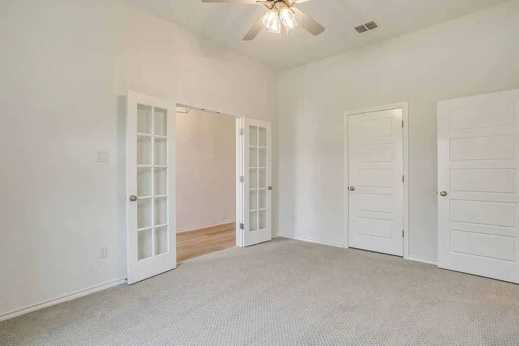6913 Trail Rock Drive Benbrook TX 76126